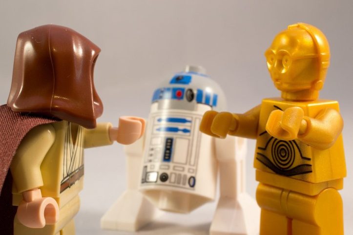 Image, Lego C-3PO and R2-D2.