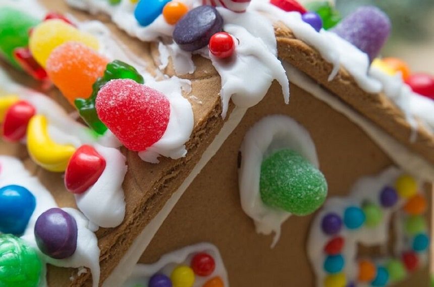Image, candied roof of a gingerbread house