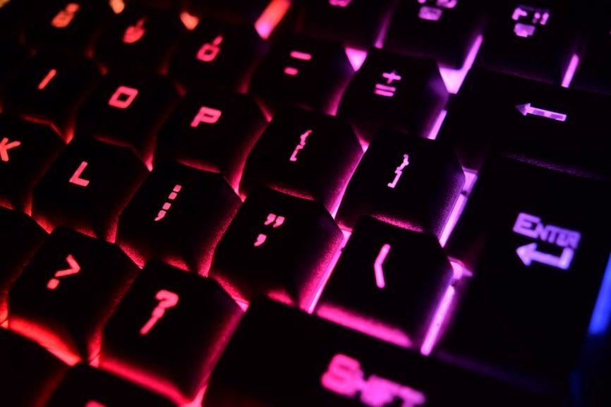 Keyboard, focusing on the punctuation marks 