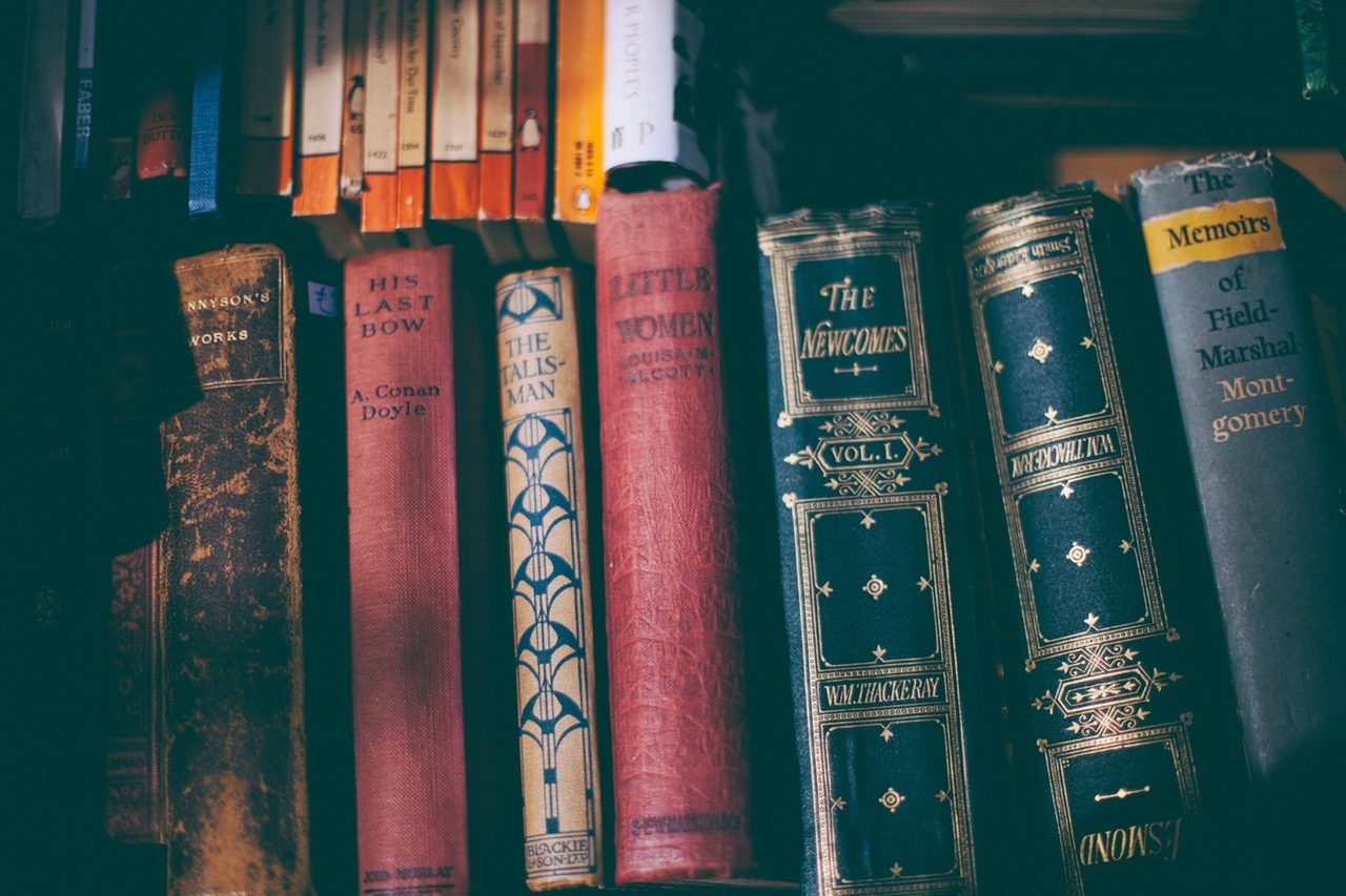 Image, Books on a bookshelf.
